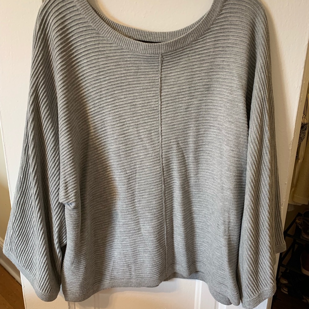 Grey ribbed wide armed sweater